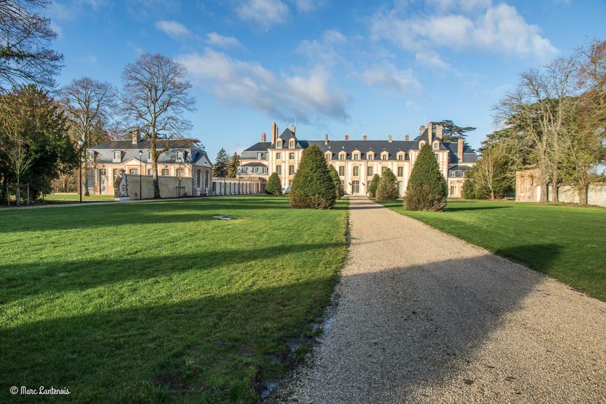 Exceptionnel Chateau Pres De Paris Abondant Ngoại thất bức ảnh